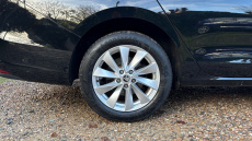 Skoda Superb 2.0 TDI SE Technology 5dr DSG Diesel Estate